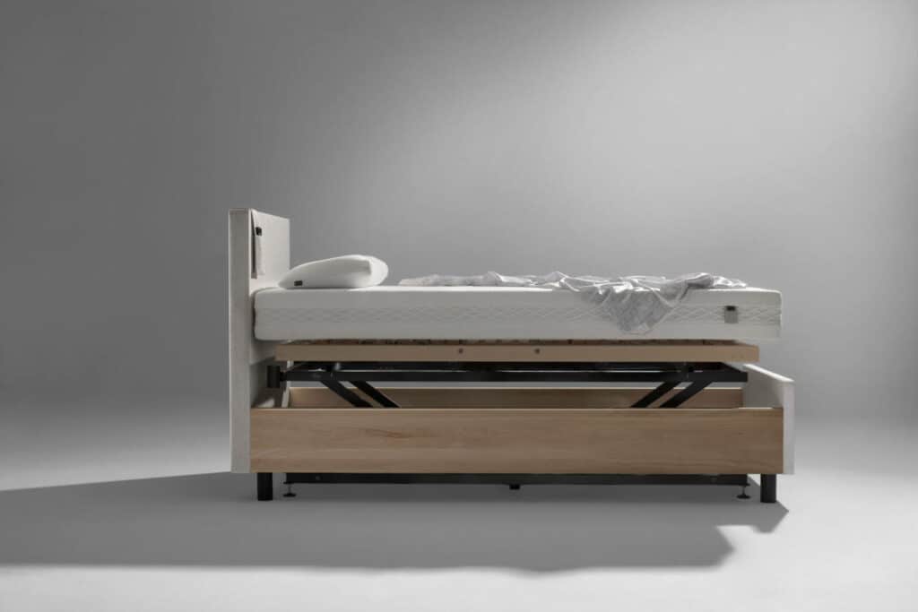 Royal Dream Care Bett - Seniorenbett Seitenansicht